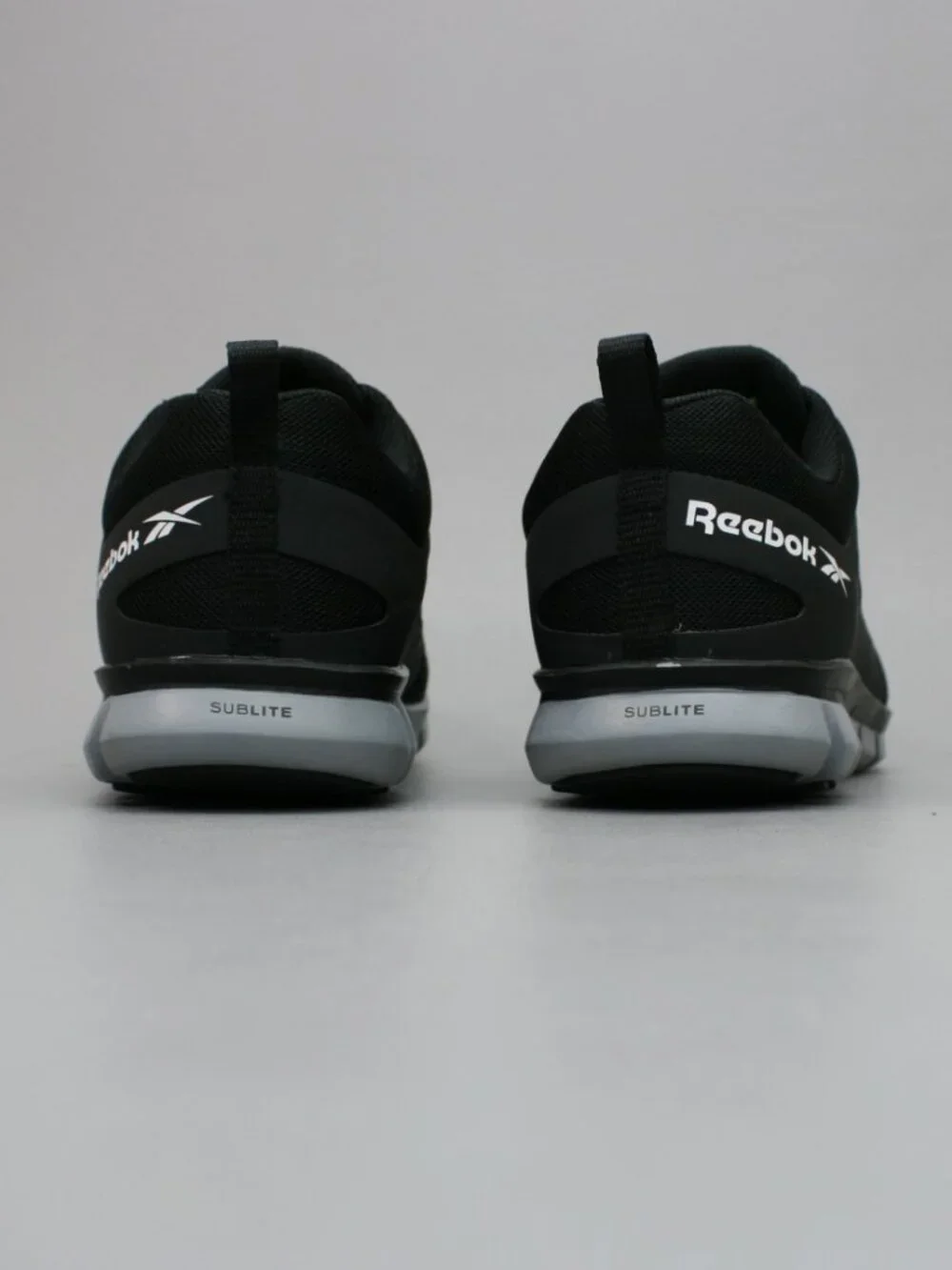 Reebok mens 11